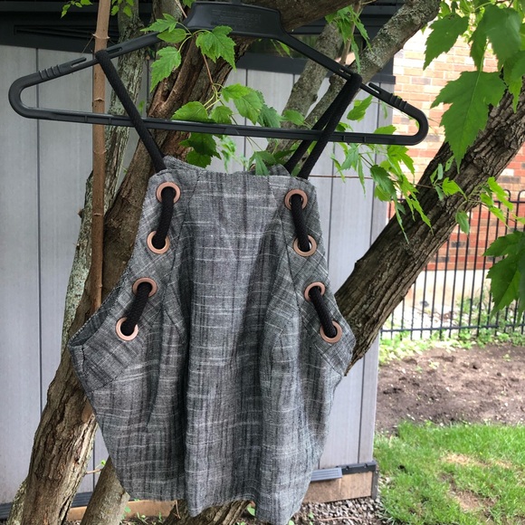 Cropped tank - Picture 1 of 3